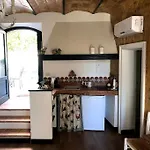 Holiday home Casa Rosy Nel Borgo Di *