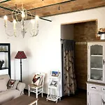 Holiday home Casa Rosy Nel Borgo Di *