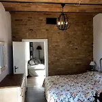 Casa Rosy Nel Borgo Di Holiday home *