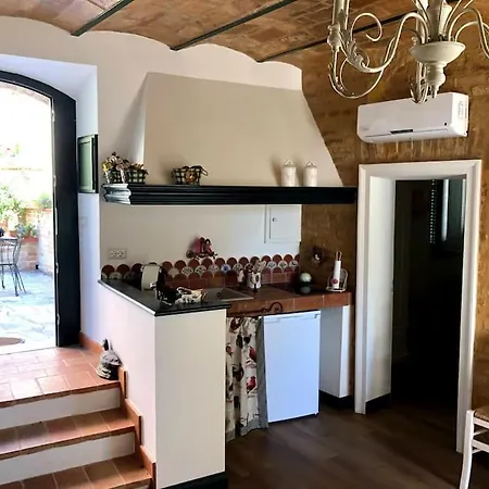 Casa Rosy Nel Borgo Di * Patrignone