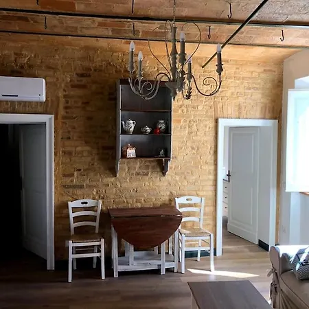 Casa Rosy Nel Borgo Di *